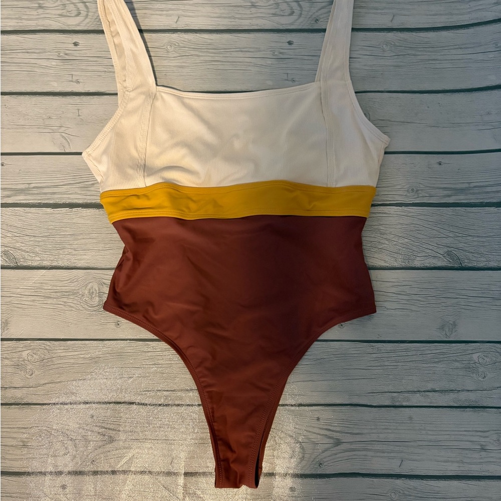 Colorblock One-Piece Swimsuit